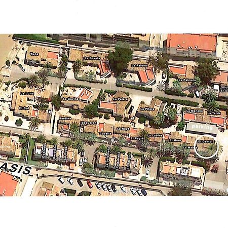 Urbanizacion El Oasis, 20 Villas En 1ª Linea Playa 德尼亚 外观 照片