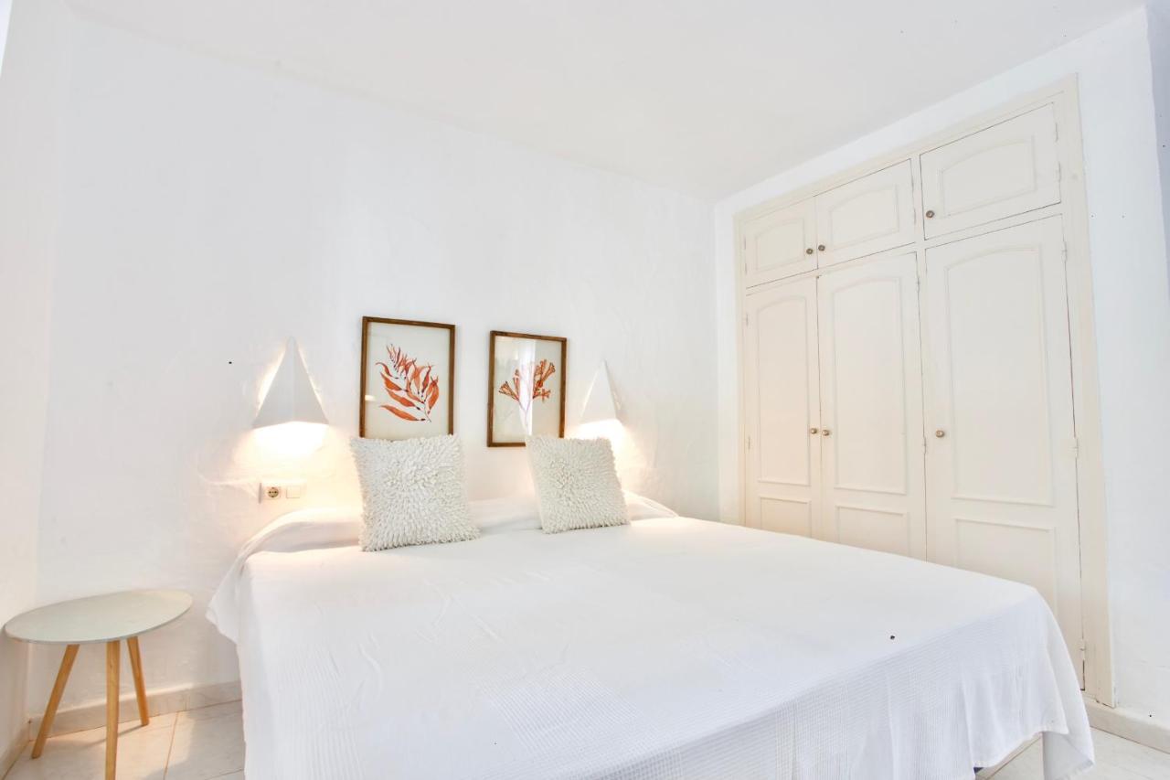 Urbanizacion El Oasis, 20 Villas En 1ª Linea Playa 德尼亚 外观 照片