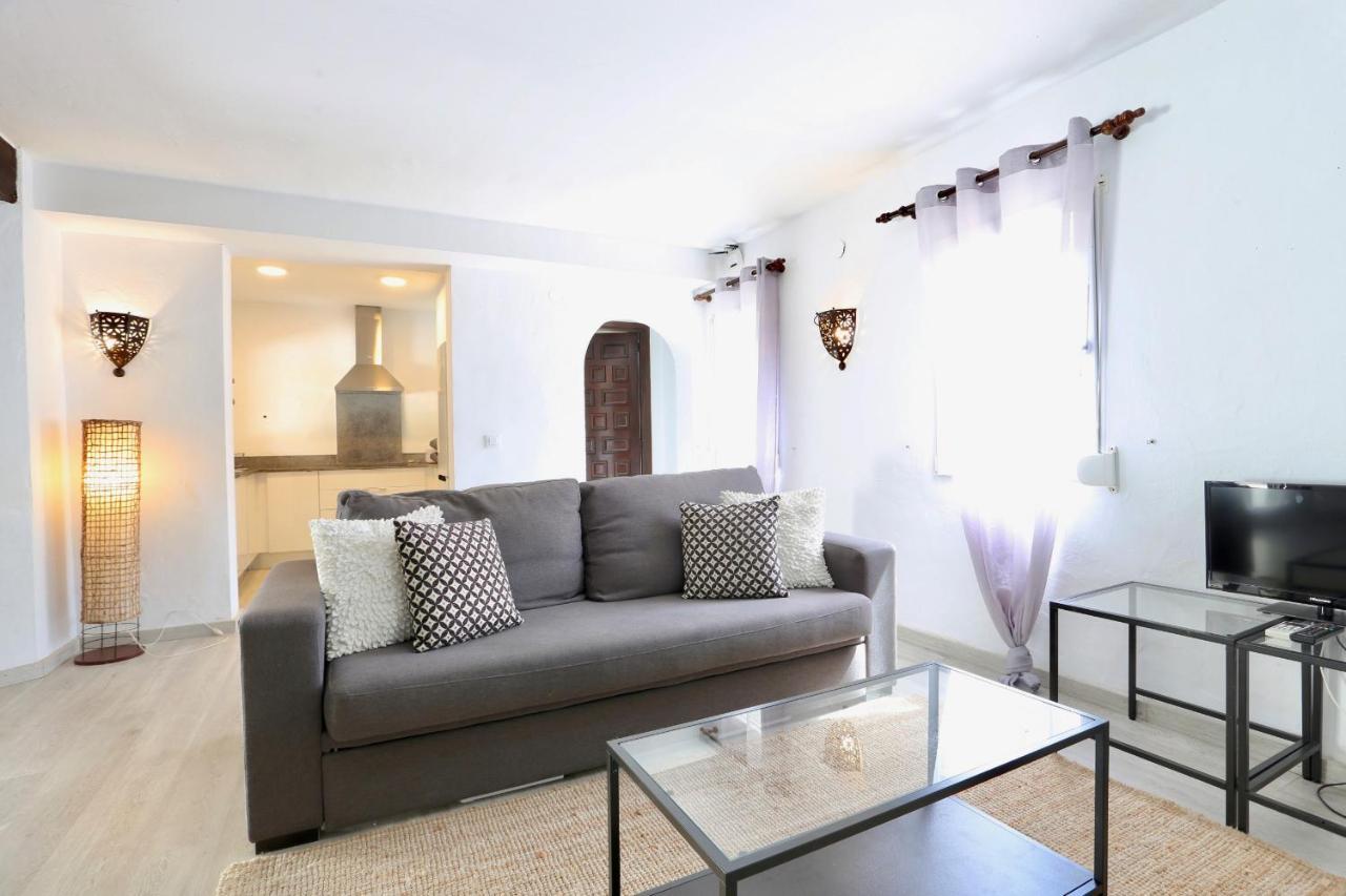 Urbanizacion El Oasis, 20 Villas En 1ª Linea Playa 德尼亚 外观 照片
