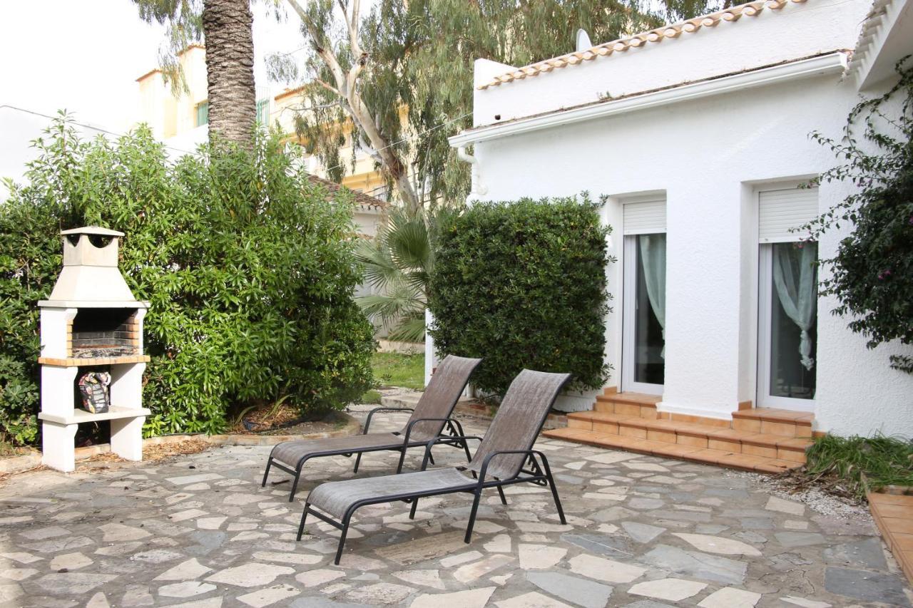 Urbanizacion El Oasis, 20 Villas En 1ª Linea Playa 德尼亚 外观 照片